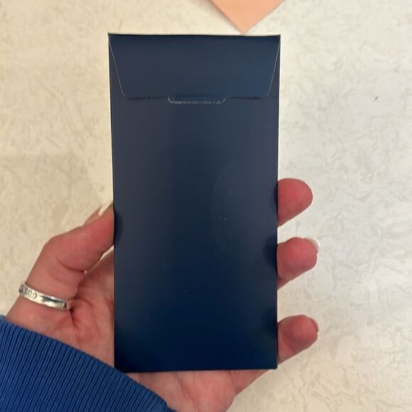 Effy necklace with locket for holding charms NWT - Picture 2 of 2